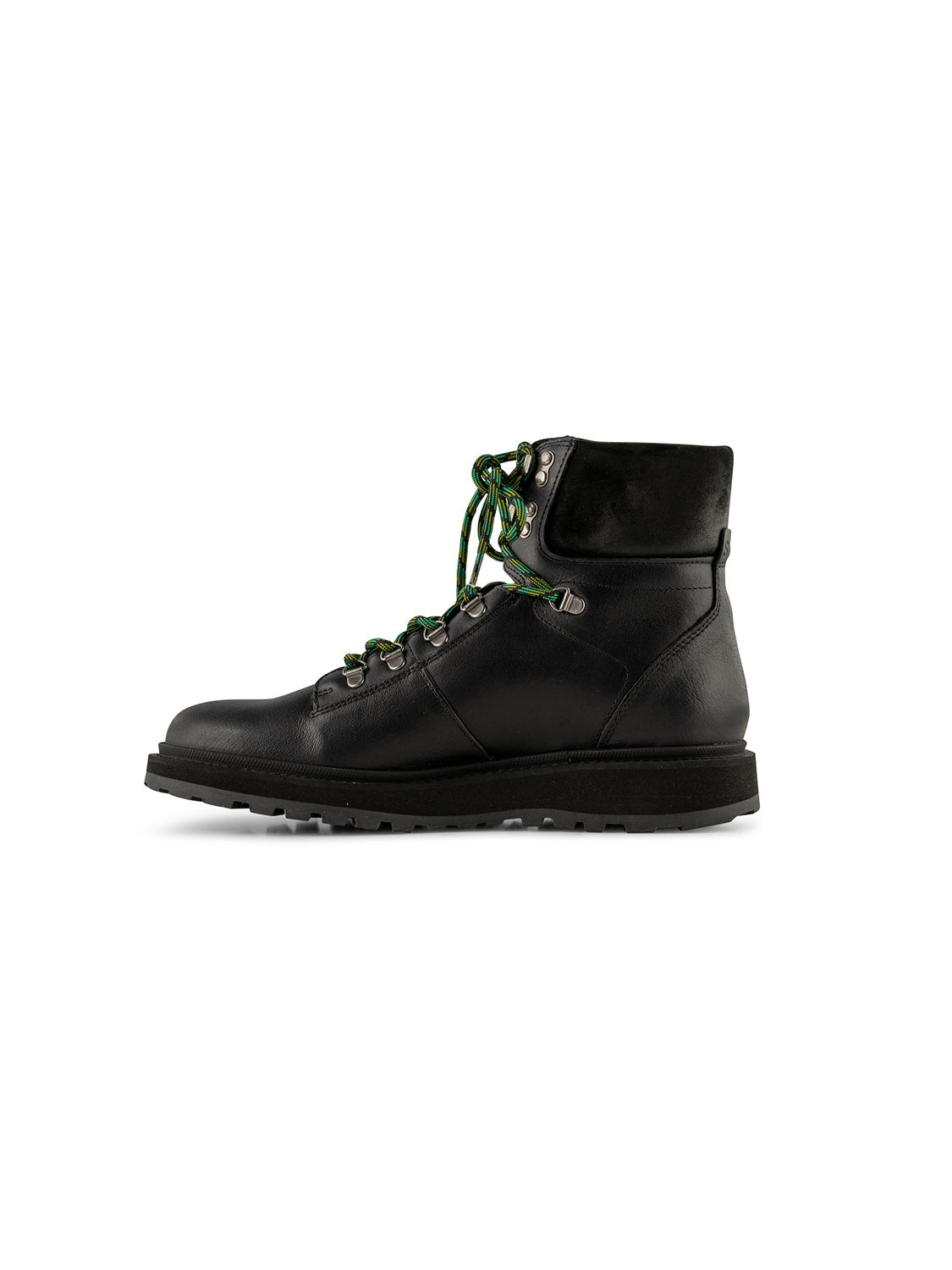 The Kite Hiker Warm boot by Shoe The Bear is a black leather hiking-inspired boot with green laces, metallic eyelets, and hooks. Its rugged sole offers traction for winter, while the cushioned ankle adds comfort. Set against a plain white background, it features durable LWG-waxed leather.