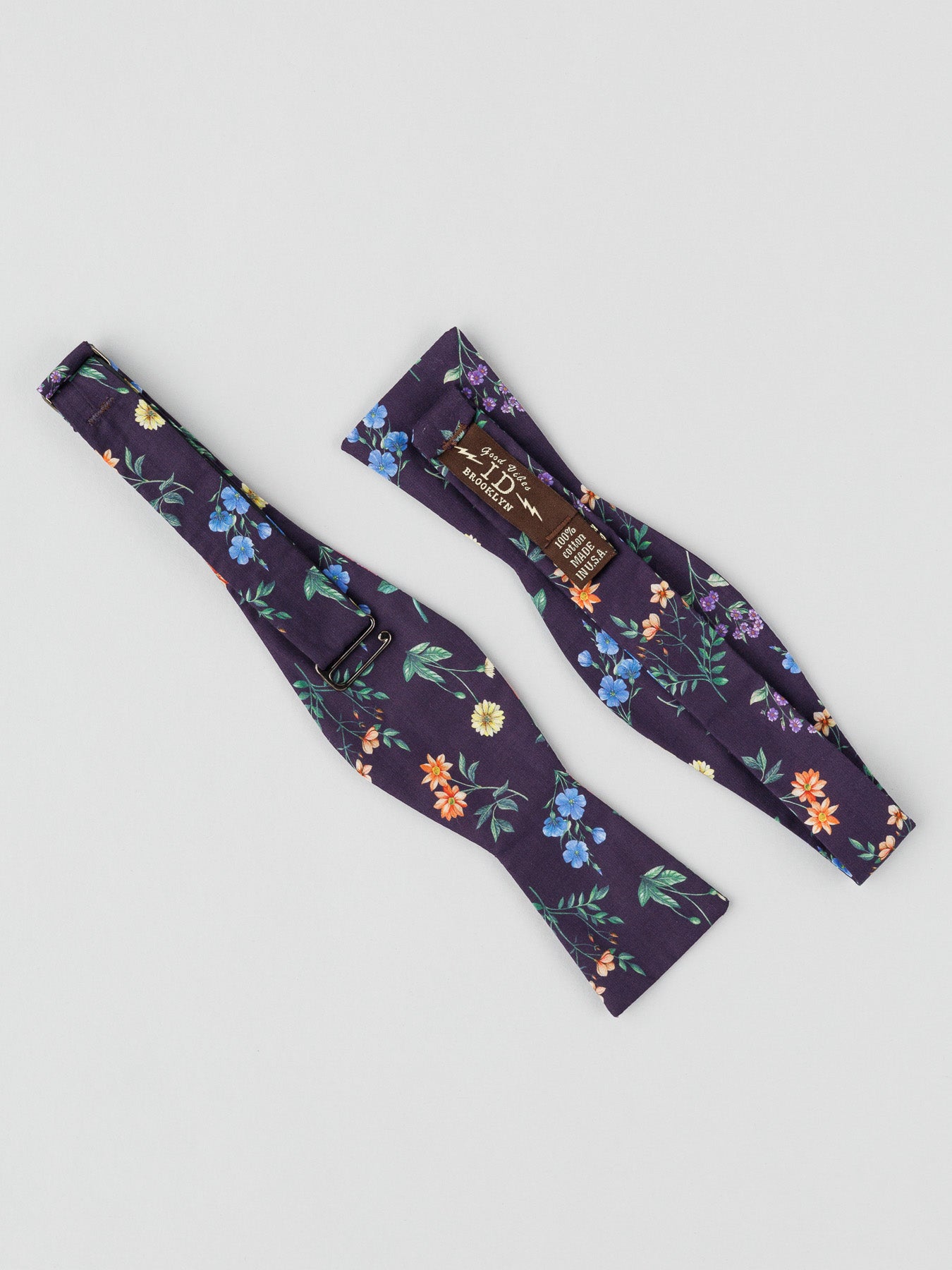 ID Liberty of London Tana Lawn™ Cotton Bowties