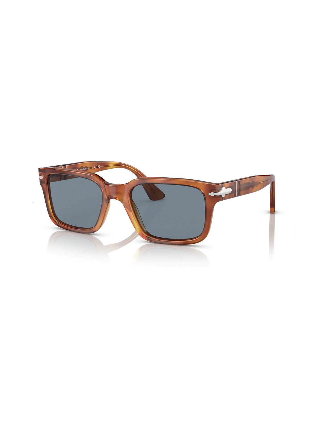 The Persol - PO3272 sunglasses by Persol highlight tortoiseshell frames with a D-frame silhouette and dark lenses on a white backdrop. Silver arrow details on the temple and the Meflecto system enhance comfort.