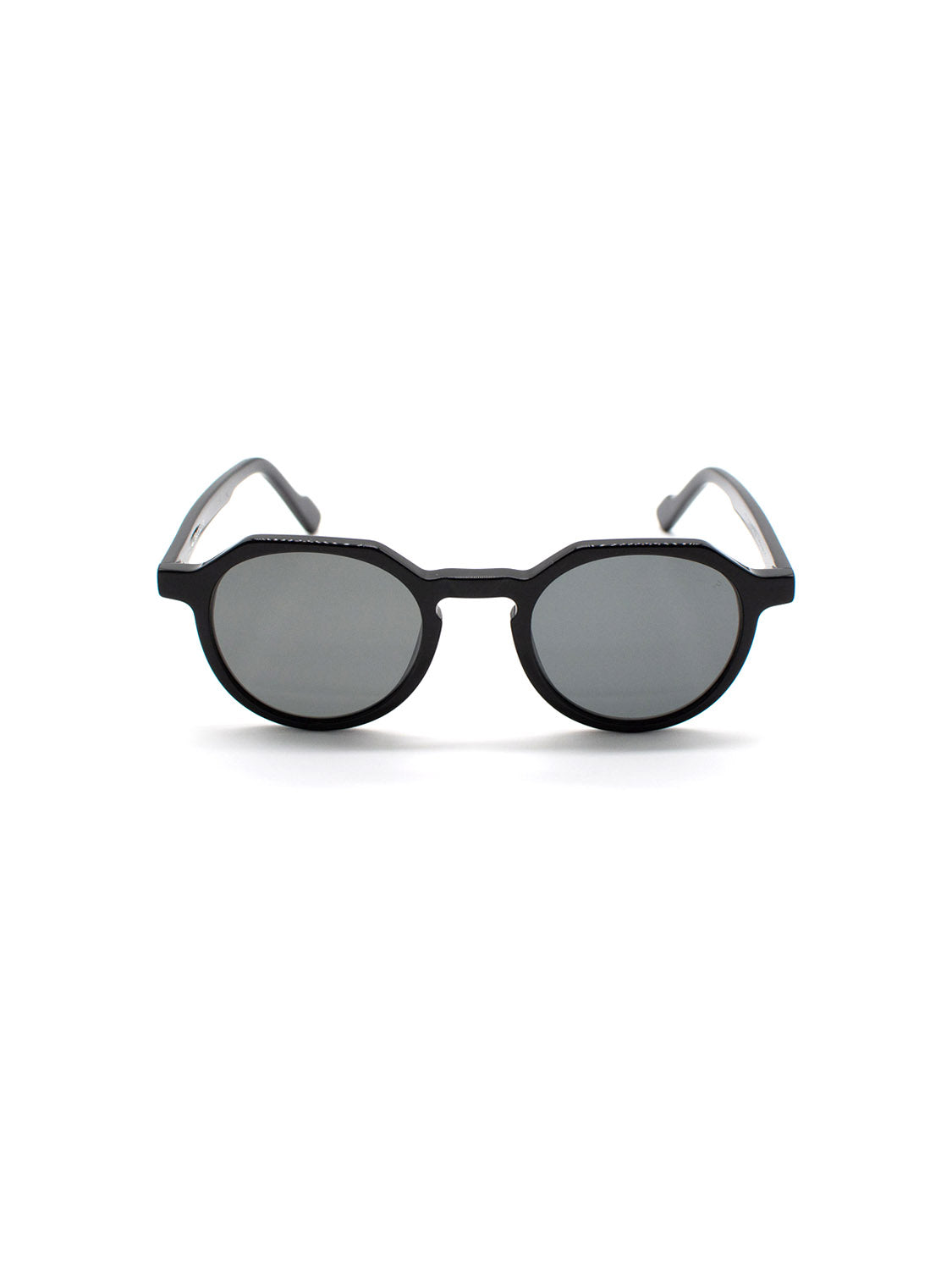 The A343C1G ID Polarized Sunglasses by ID Menswear feature black-rimmed, round frames and dark tinted CR39 polarized lenses with UV400 protection, shown against a plain white background.