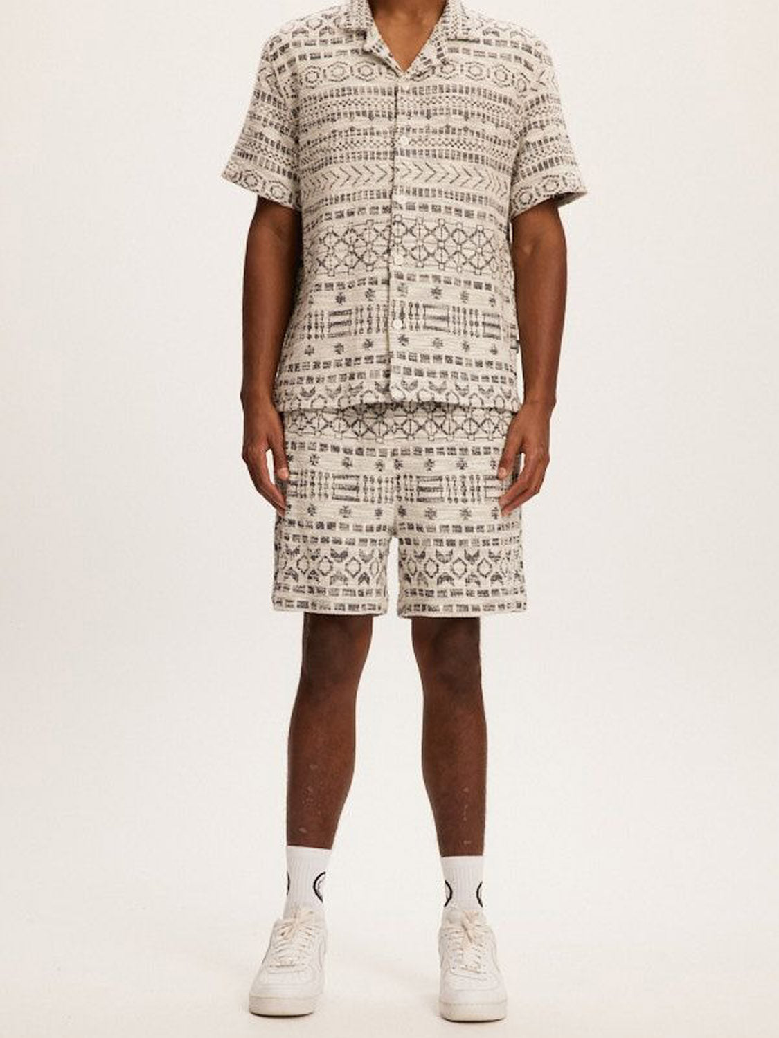 Kuwalla Jacquard Tribal Short