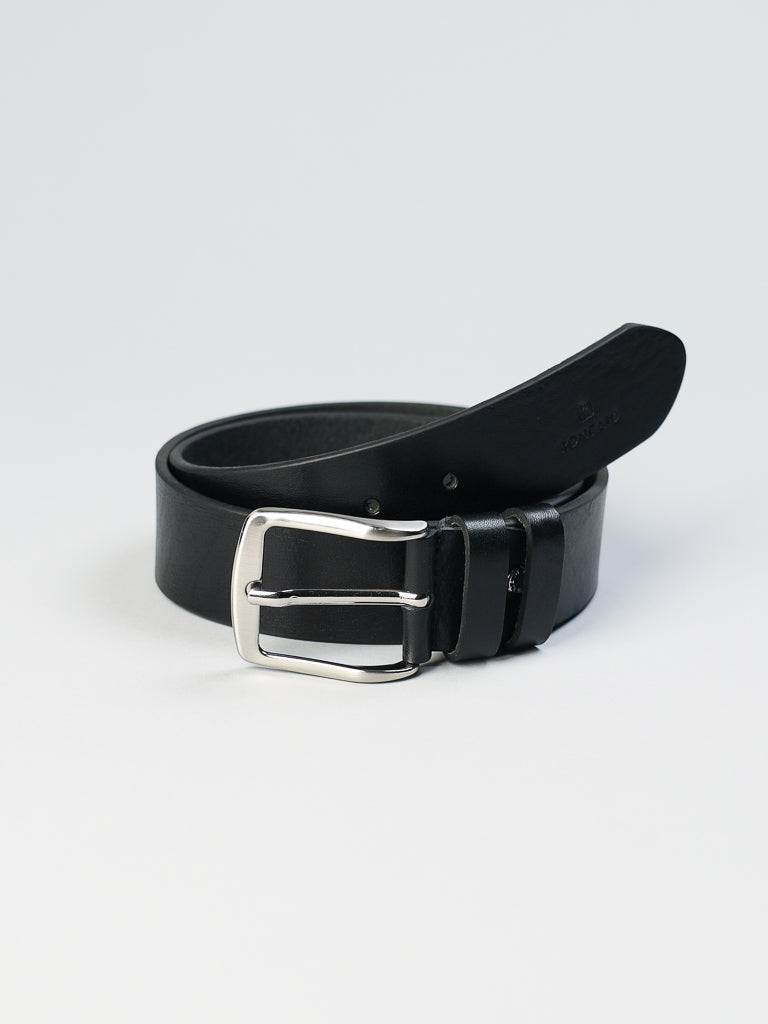 The ID Menswear 4550 Made in Italy Leather Belt, featuring a coiled black design with a silver buckle, is displayed against a plain white background.