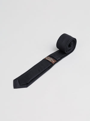 ID super skinny black cotton tie